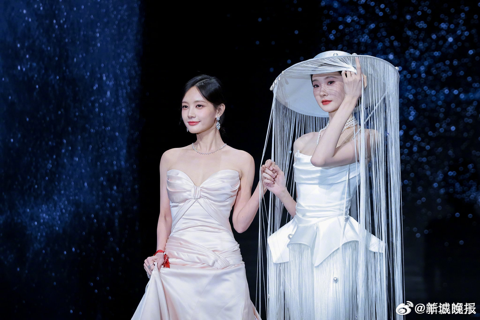 【第四弹现场照为你奉上】2025红毯现场持续进行中小羊将第四波现场照送出，请查收