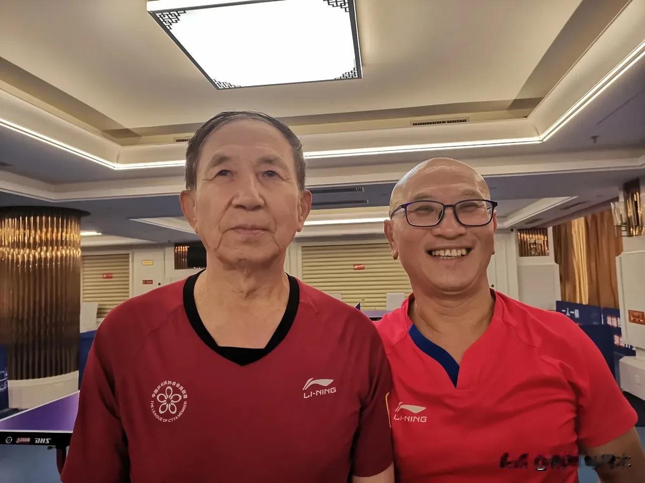 【阿木乒谈：身边球友全是甲A甲B大佬！被虐许久，我才惊觉自己身在“高手窝”】早先