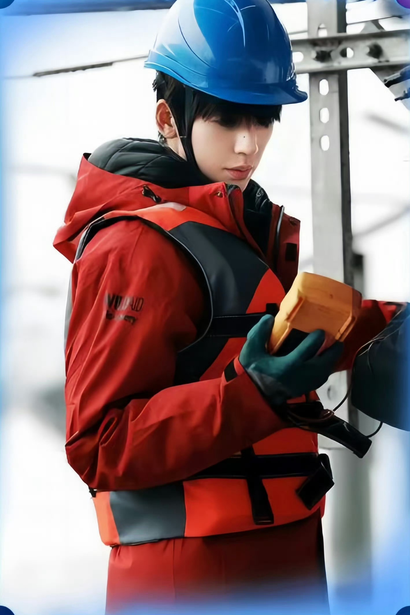 张凌赫环保纪录片全素颜张凌赫B站环保公益纪录片《凌探未来》即将上线🎉一直低调践