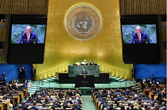 美国西方智库死抱着冷战旧思维预判中国会复刻苏联结盟对抗，接连搞 AUKUS、四方