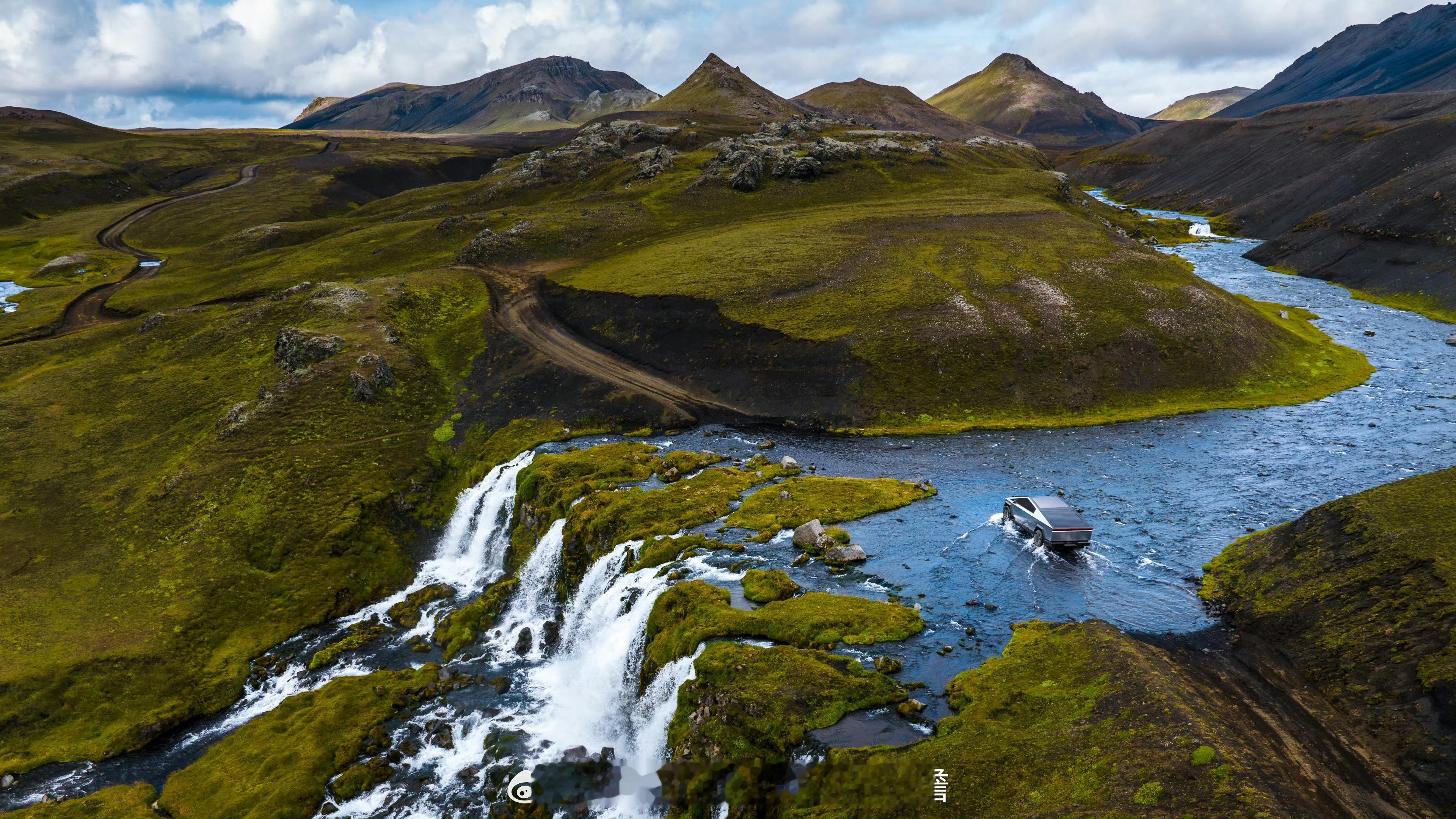 建立稳定盈利交易系统 · 4大核心1. 复盘即系统每天记录买卖逻辑、盈亏原因，把