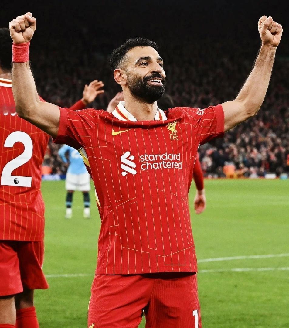 欧洲转会新闻发布会！
★土豪的目标！
随着在斯洛特的首发阵容中失去位置，若萨拉赫