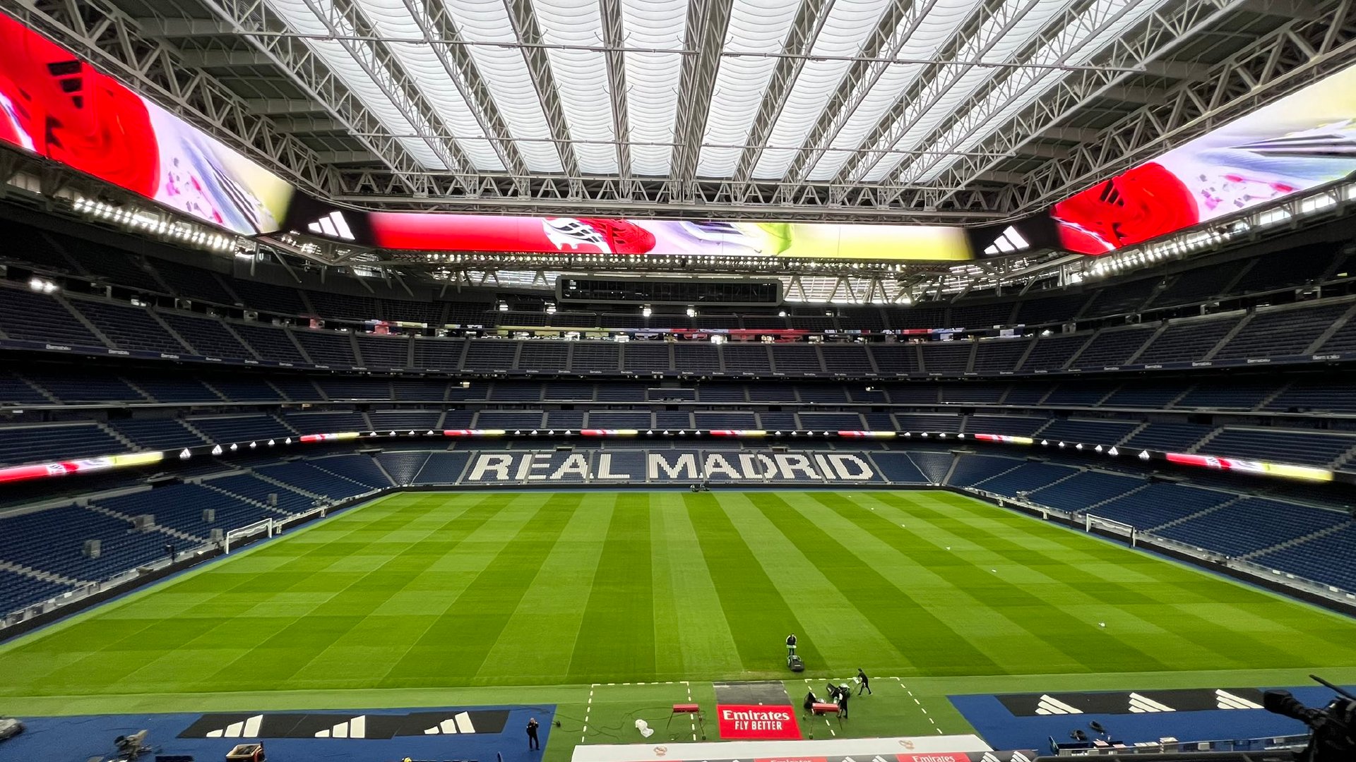 马卡报：明天皇马在伯纳乌对阵曼城的比赛门票未能售罄，网站上仍然有很多票可供购买，