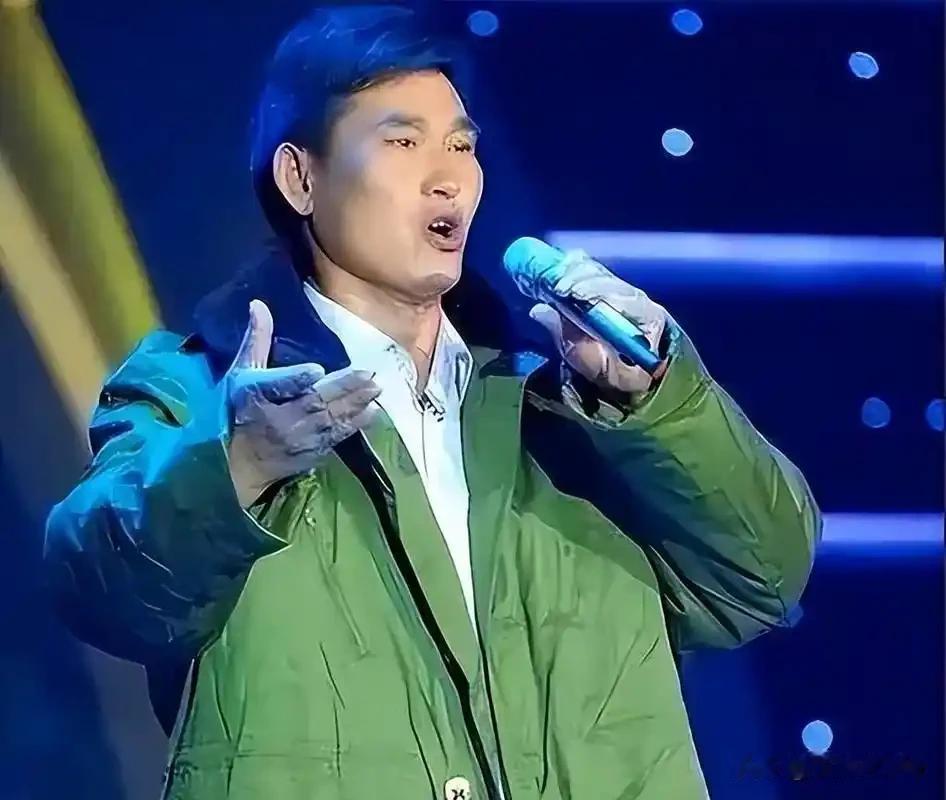 你认为朱之文为什么能翻红网络热梗助推朱之文再度走红。他唱功扎实，多年始终保持农民