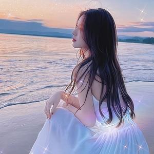 小芳很漂亮