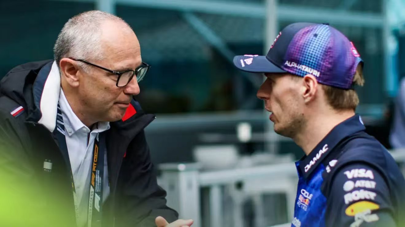 【F1 CEO多梅尼卡利在推动“激进的”2027年 F1 新规后确认与马克斯·维