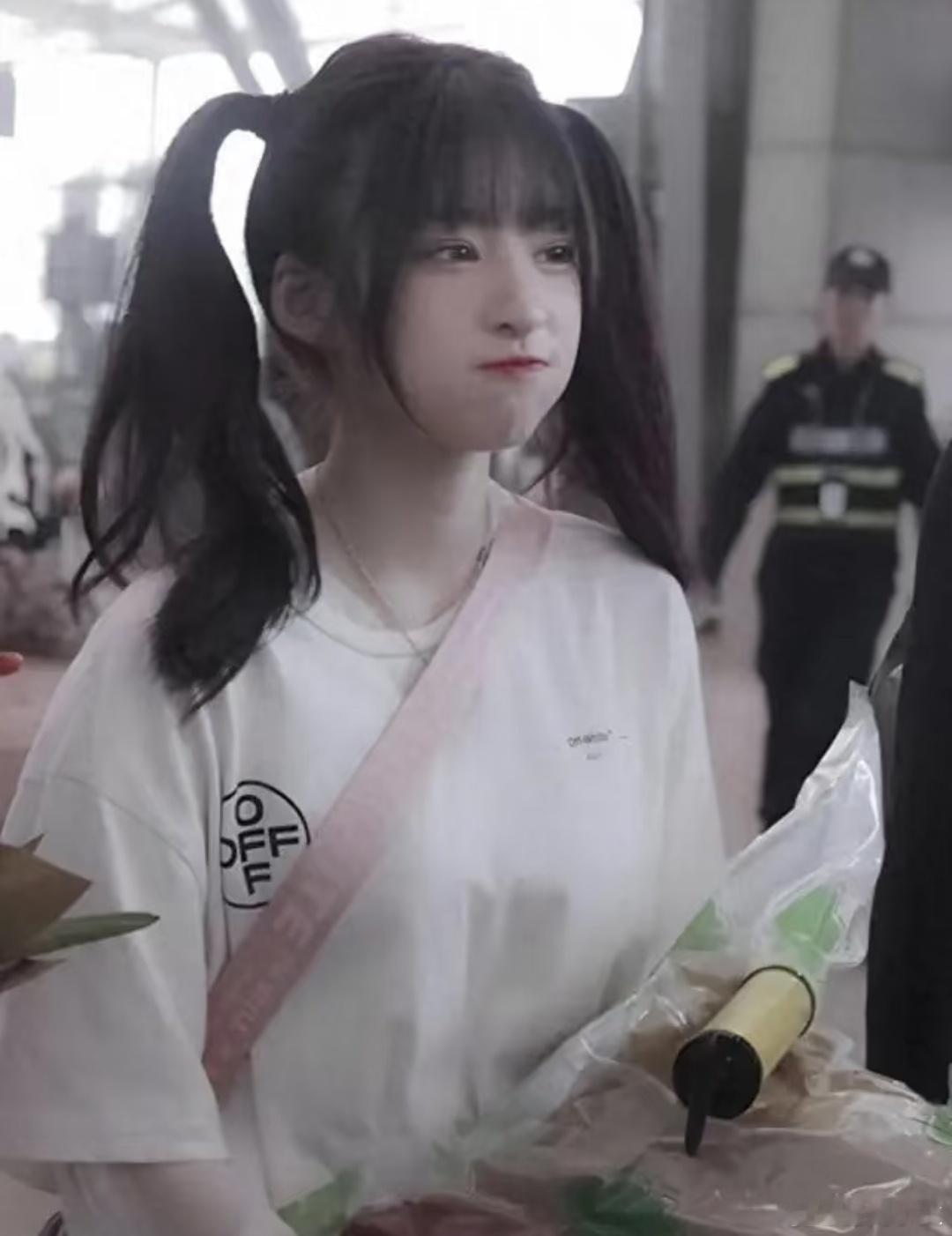 黄一鸣自曝大四实习期怀孕虽然但是，我觉得她的经历只是个例，大部分女孩子还是要保护