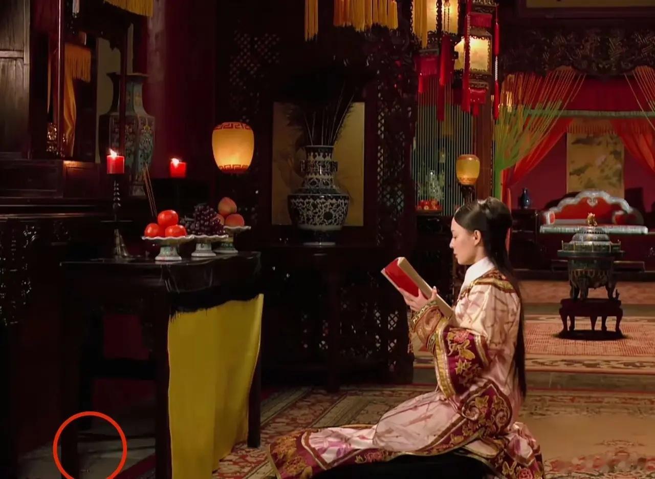 #敬贵妃 她私下就是烟酒都来啊#华妃告发熹贵妃抽🚬，甄学家们放过郑晓龙吧[允悲
