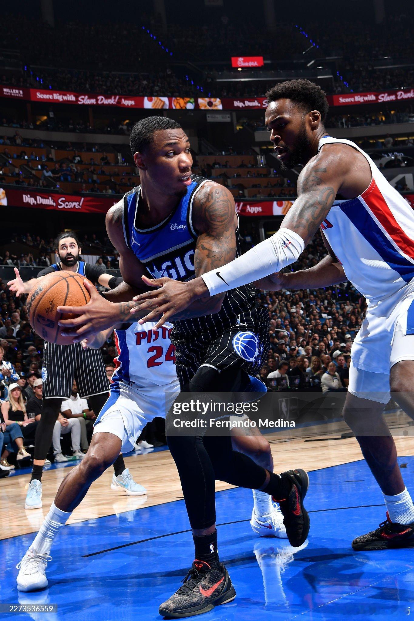 MFFL 我牛官方宣布，签下杰特·霍华德。这是一份双向合同。MFFL独行侠交易得