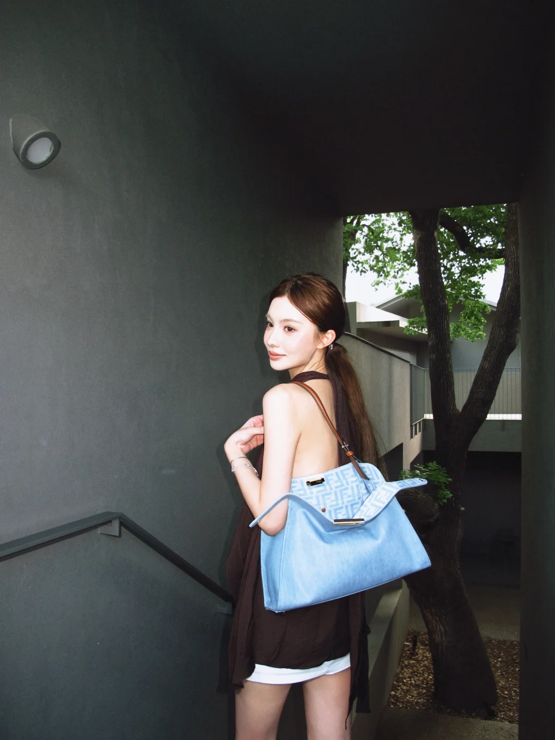 Brown colliding with blue…