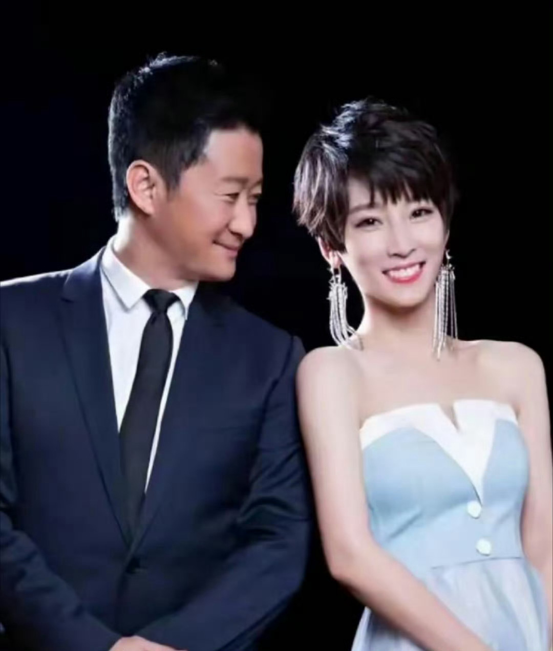 吴京发文庆祝与谢楠结婚十四周年祝京哥楠姐结婚纪念日快乐