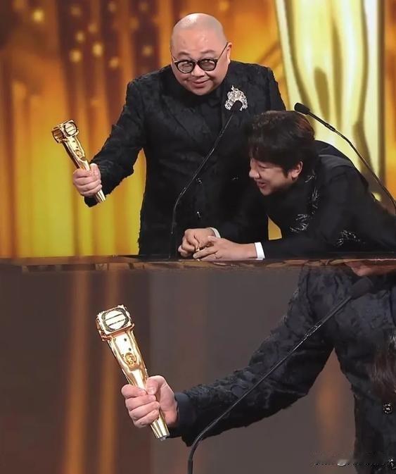 谁能想到，
TVB颁奖礼上最抢镜的，
竟是一个“断掉的奖杯”？

林盛斌一激动，