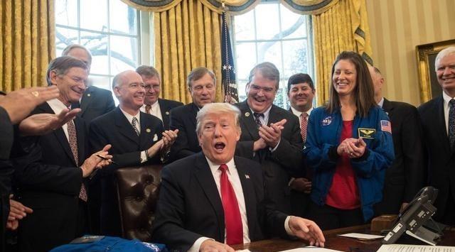 为何近期中国没有对特朗普过多指责？原来是中国铭记了拿破仑的一句名言！“永远别在对