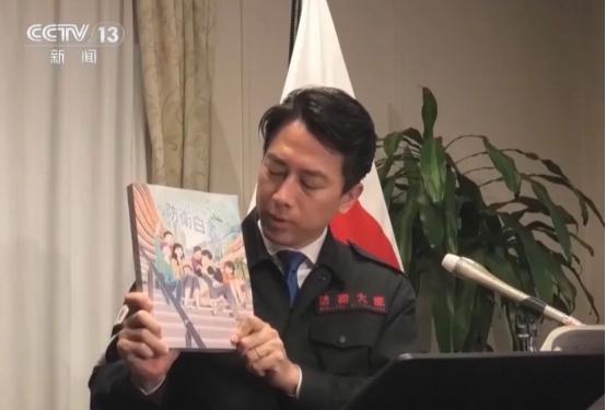日本，把菲律宾彻底忽悠了。
日本“白送”菲律宾5艘阿武隈级护卫舰，而这世上最贵的