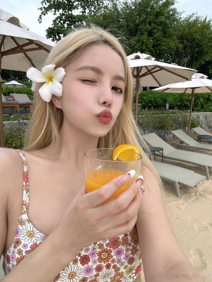 #上场吧啦啦队官宣眼花撩乱#终于等到官宣了，看到这样强大的阵容，以及一个又一个充