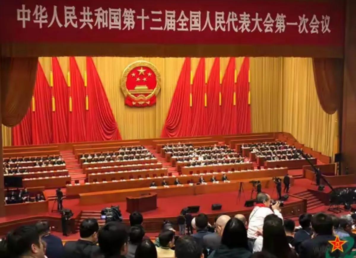军改还有空间
不必否认，我国一六年后的军改借鉴了美国的一些军制和经验。比如政府内