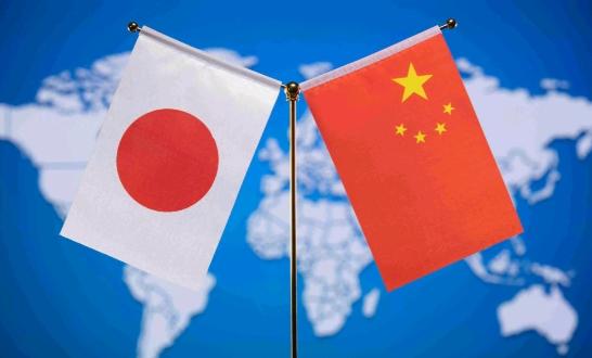 中日关系将解冻？日本将派经济产业部长到访中国！4月25日，根据日媒报道，日媒称，