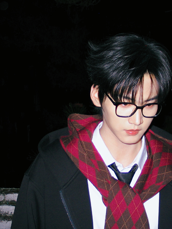 周柯宇你狙击的不是蝴蝶是我吧