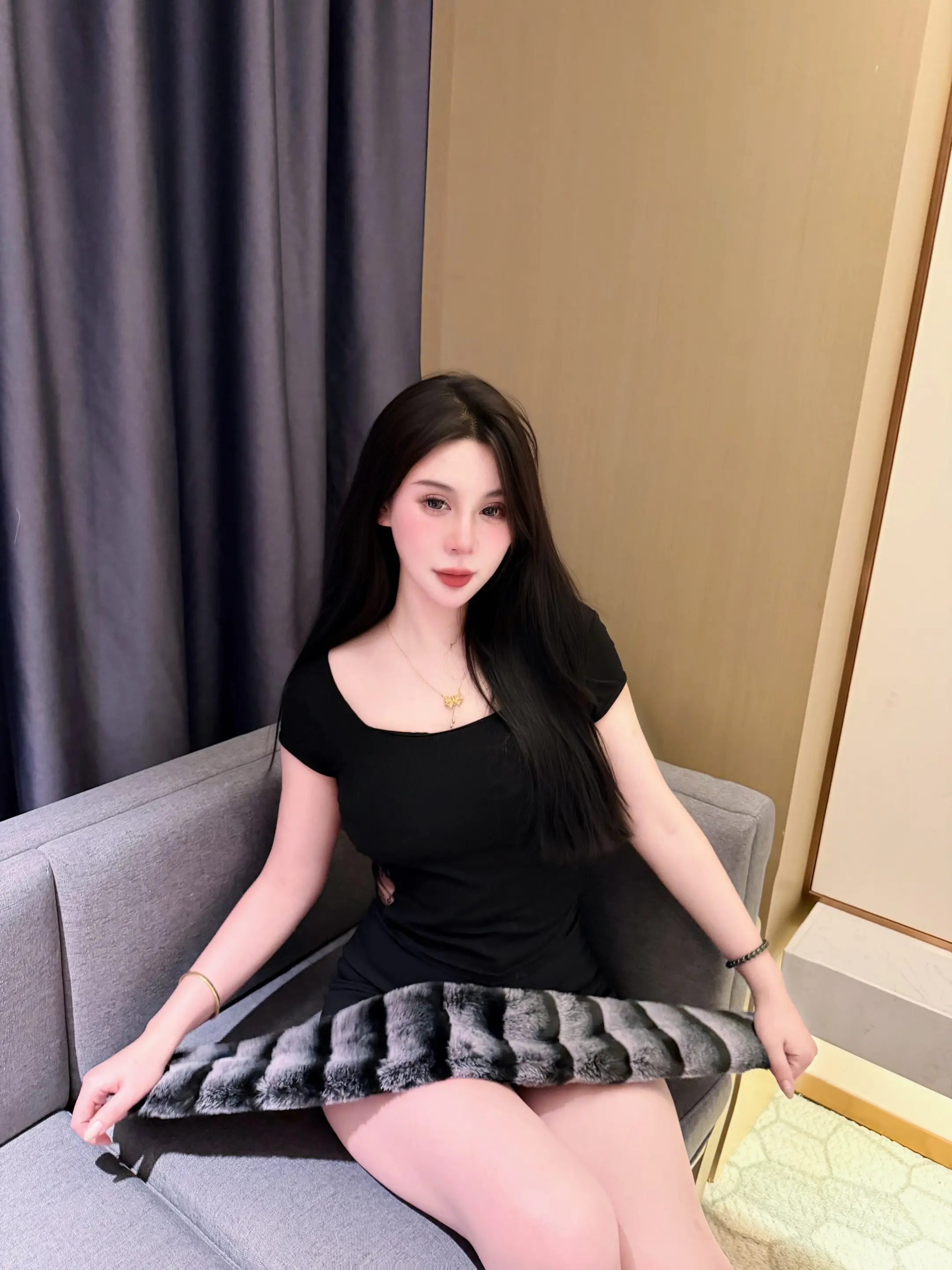 爱有什么好讲爱自有天意。