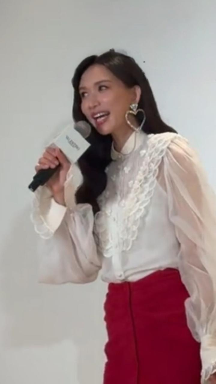 51岁林志玲坦言当妈不易！卸下优雅光环，高龄育儿的心酸戳中无数人
 
提起林志玲