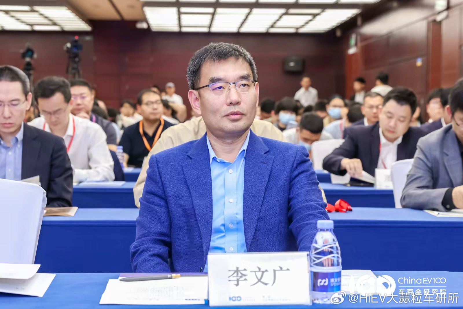 华为引望李文广曝乾崑智驾最新数据：智驾渗透率超 60%，高速 L3 明年规模商用