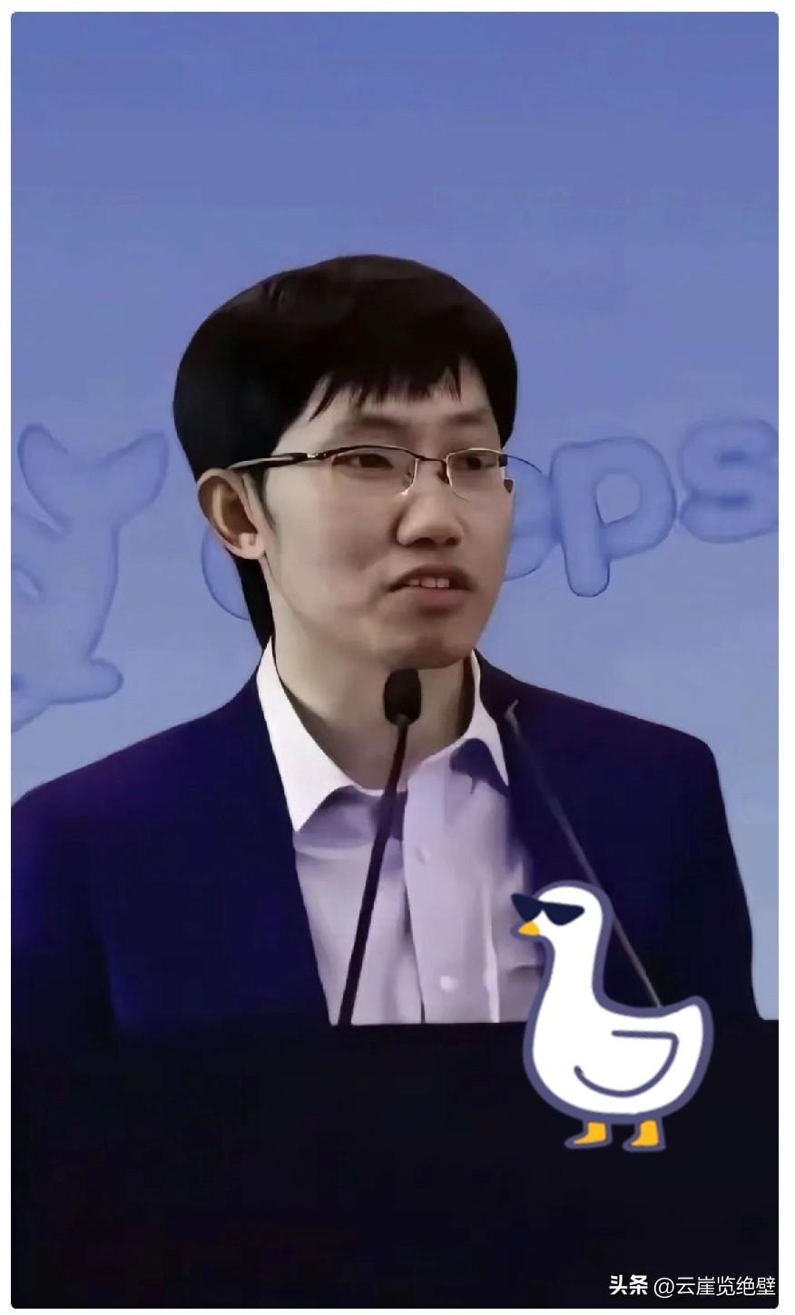 最近一二个月，市场很低迷，几乎没有赚钱效应，现在的量化泛滥成灾，犹如过街老鼠人人