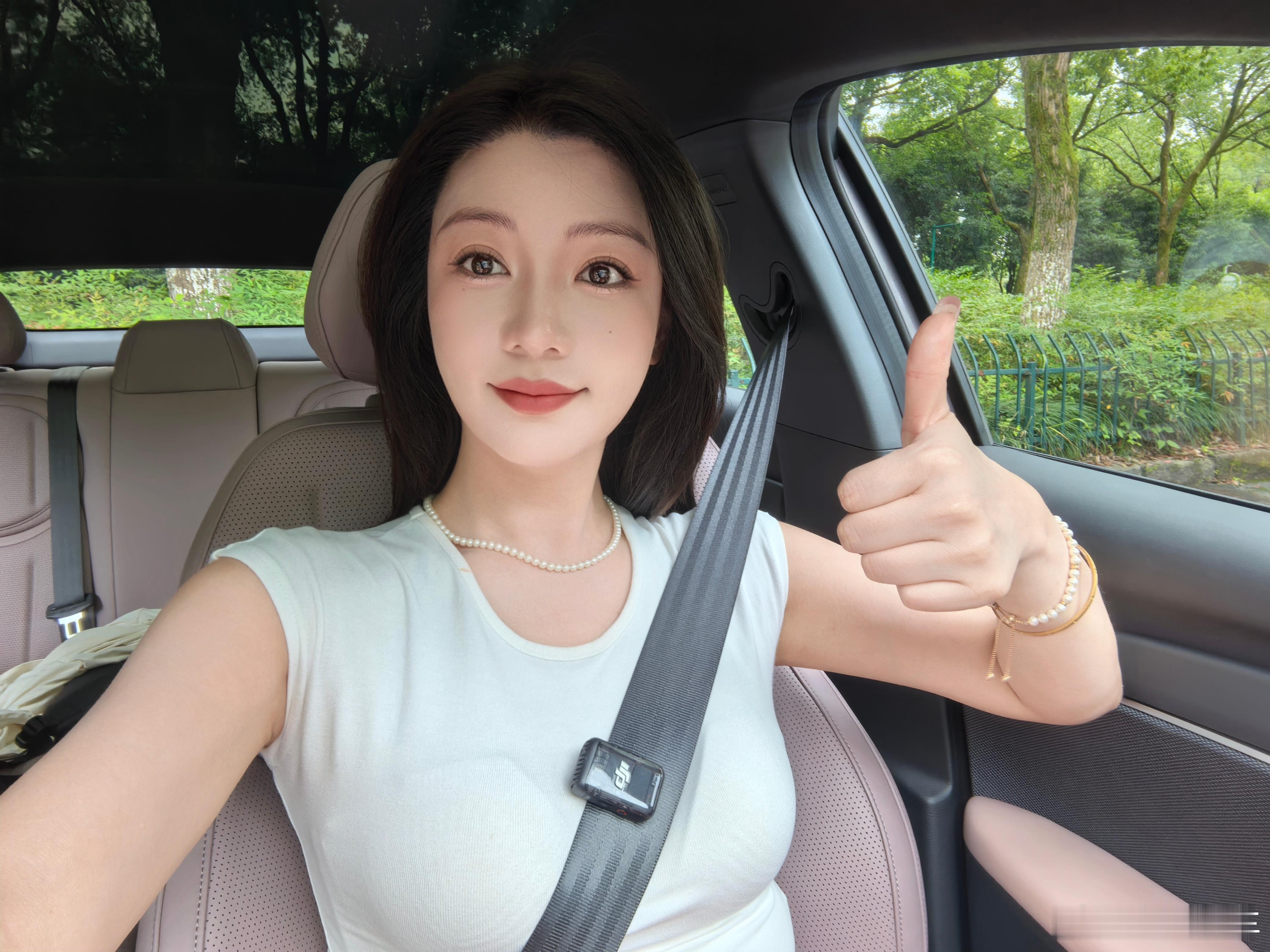 智驾视频千千万，今天挑战 NGP 环西湖一圈今天的挑战者是小鹏mona m03 