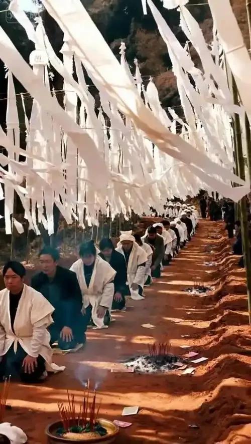 新的殡葬制度将于2026年3月30日
执行！核心就四个字公益惠民，不搞一刀切，办