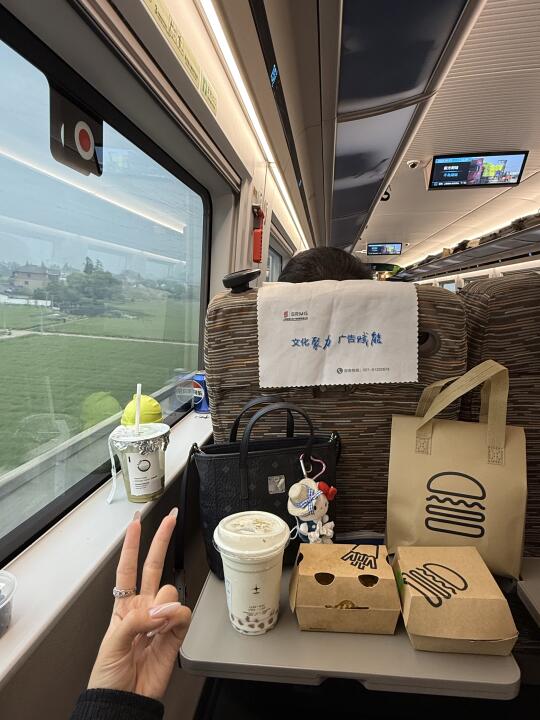 马上到千岛湖！！！很听劝