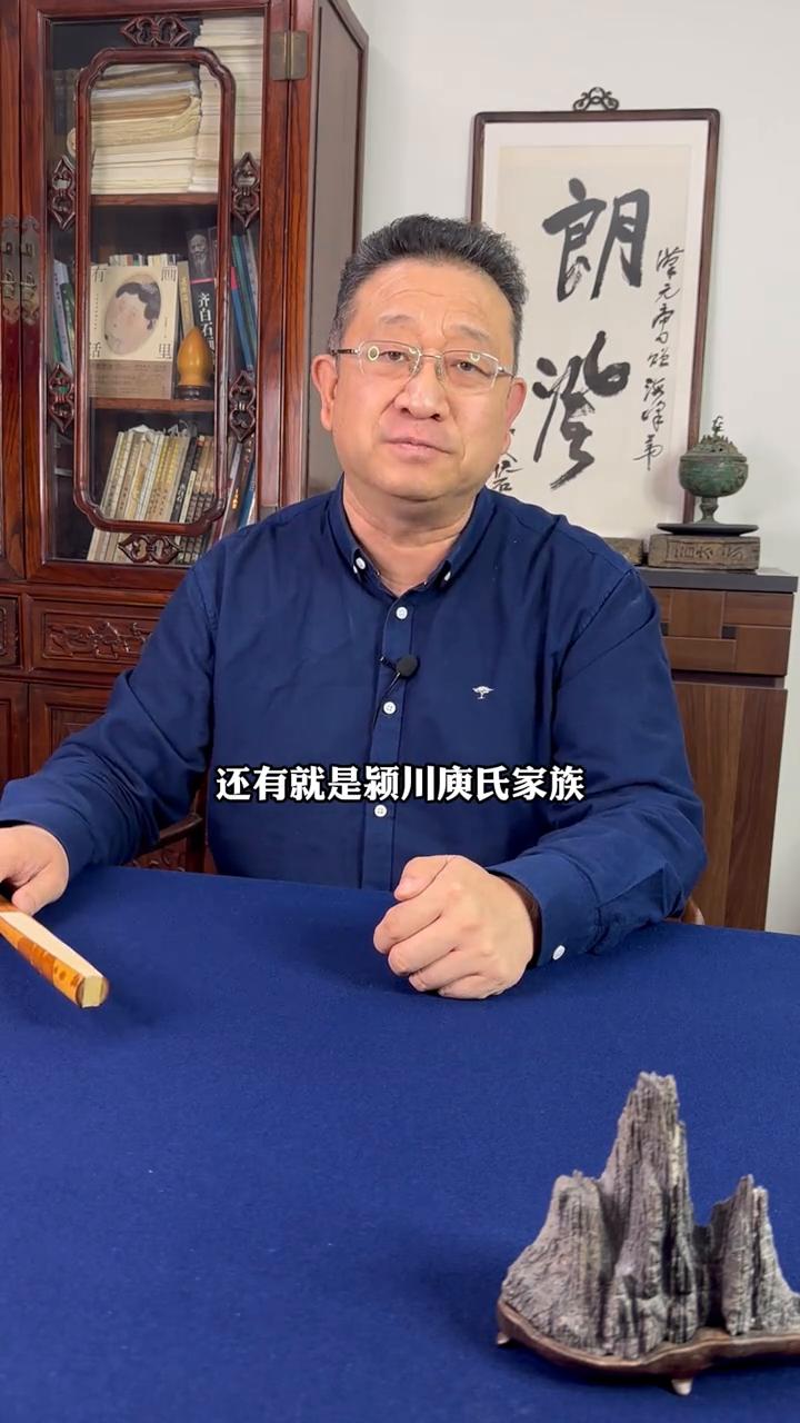 王羲之踢馆记。
王羲之的书法是野路子，谁说的？还真有人。东晋有两大家族：琅琊王氏