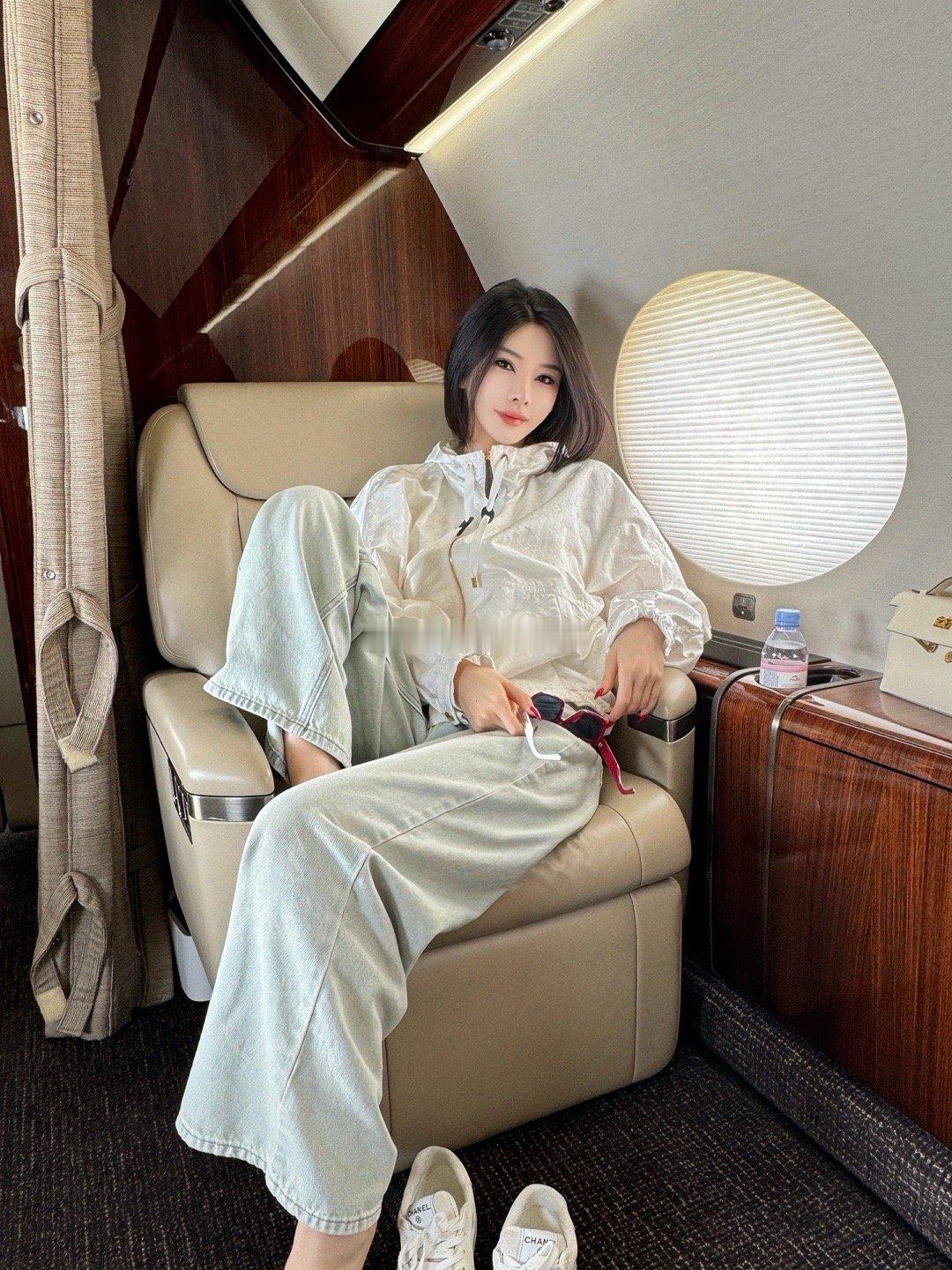 小假期~  ​​​
