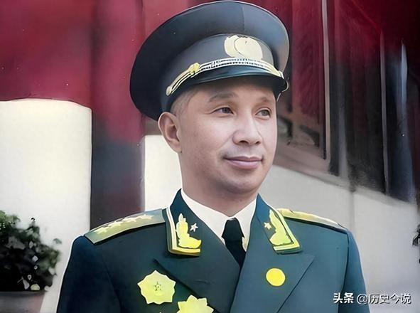 1952年张震进京履新，出站见接站人惊喊：这怎么得了！
 
阅读此文前，诚邀您点