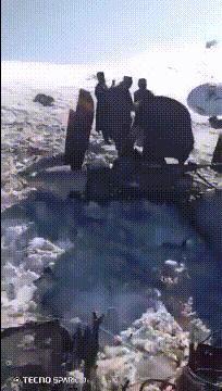 “美军新年第一摔！”美军MQ-9“死神”武装无人机摔毁在阿富汗境内！当地时间20