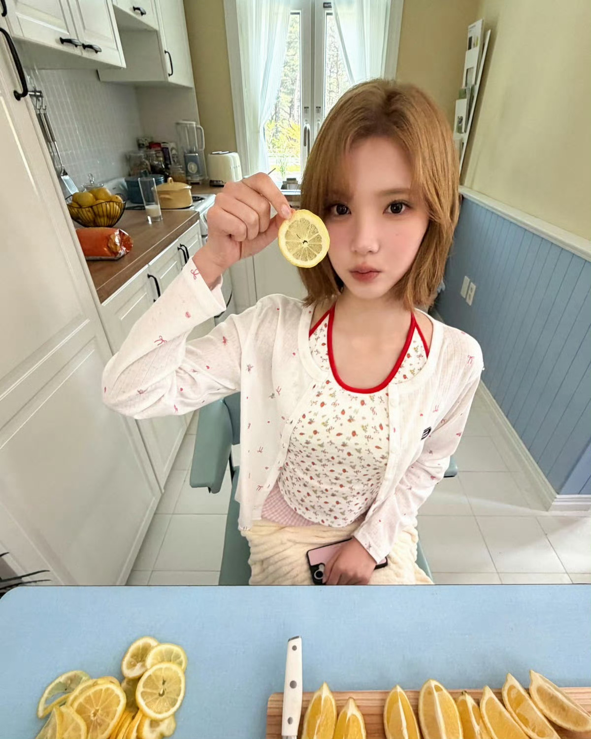 宇叔叔你继续这样萌下去你会在我的脑子里很惨的 