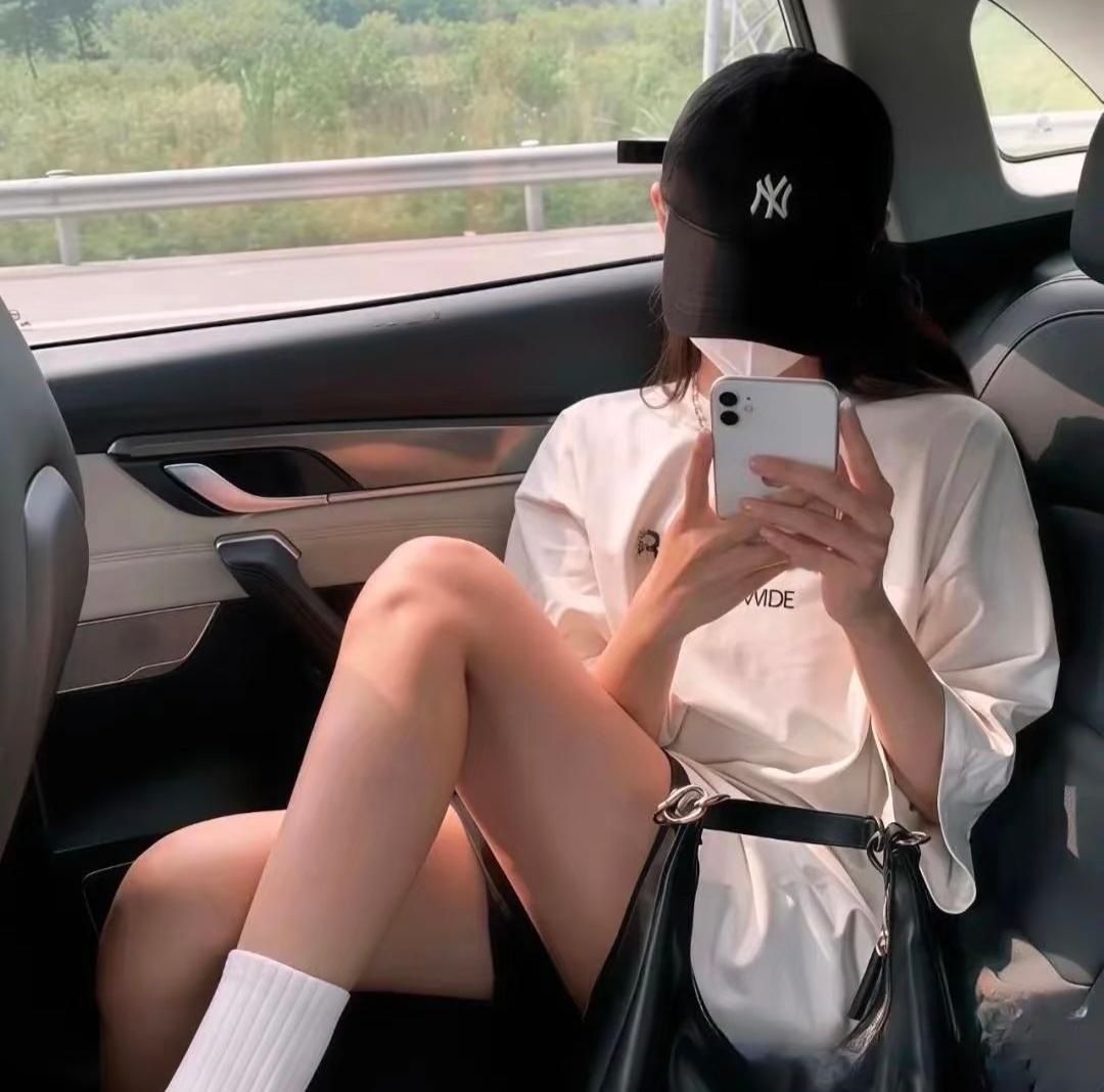 不在乎是假性愈合的伤 痛总在脆弱时一拥而上 ​​​