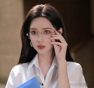 孟子义六年首演现代剧《海边无尽夏》定档腾讯视频 