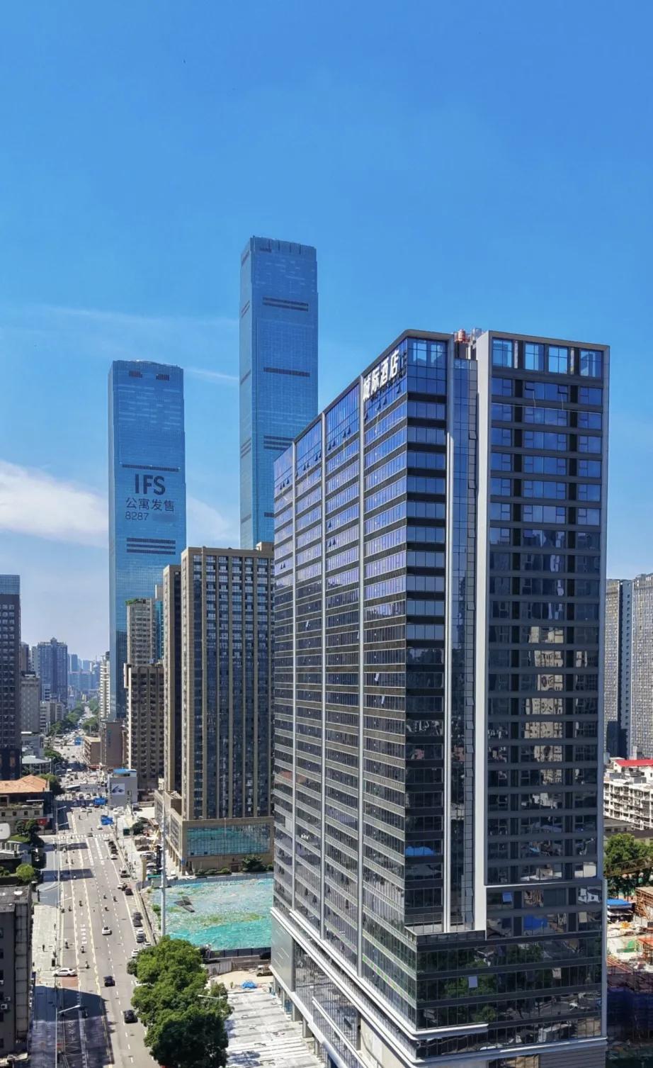 老城芯上的新生：湘江悦上点亮五一商圈北翼
 
当蔡锷路与中山路的交汇处再次亮起灯