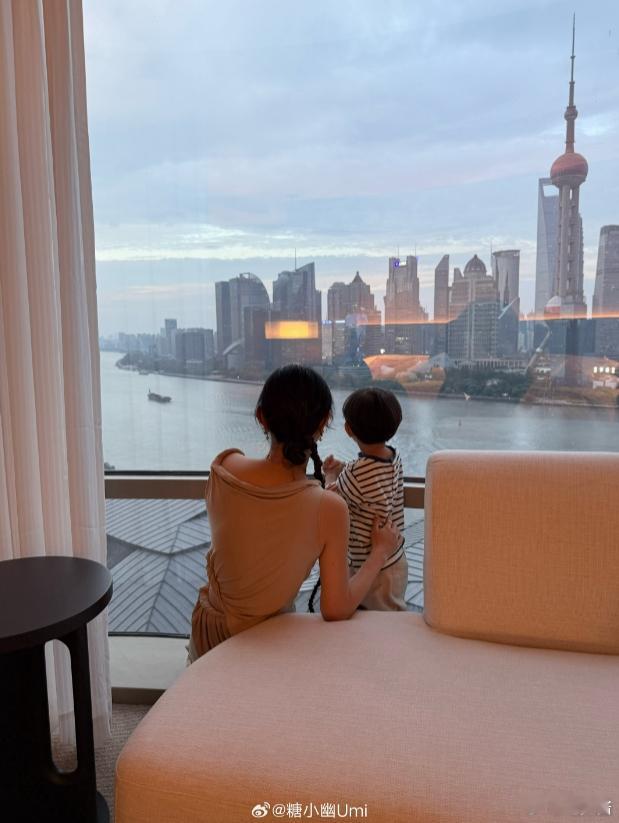 #朱开说Zeus状态下滑##kkOma谈BLG##乐言谈电竞饭圈#糖小幽晒照：带