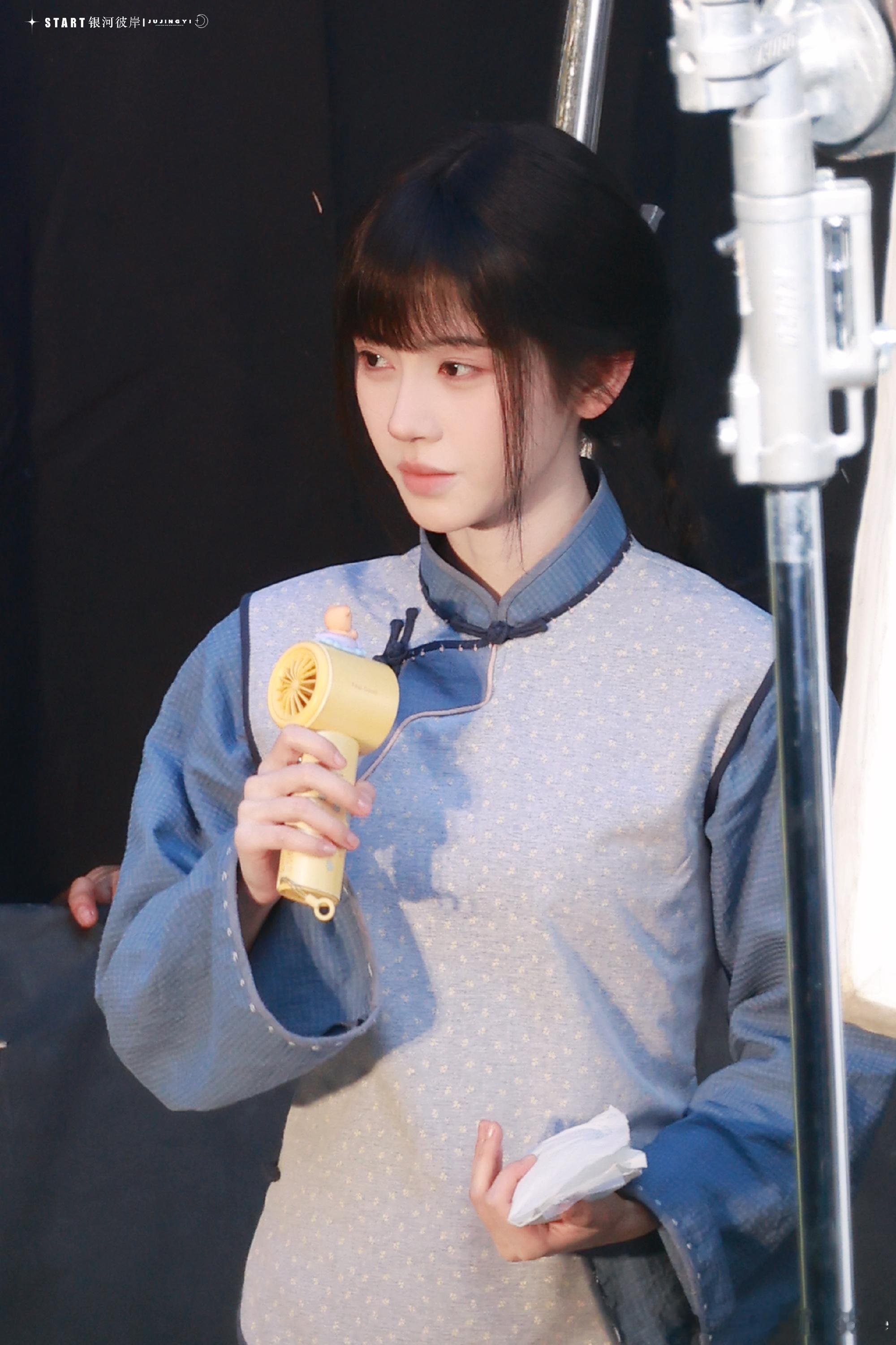 鞠婧祎  jjy鞠婧祎蓝色眼影a感 jjy鞠婧祎万花世界苏绿夏 如果我在 青涩的