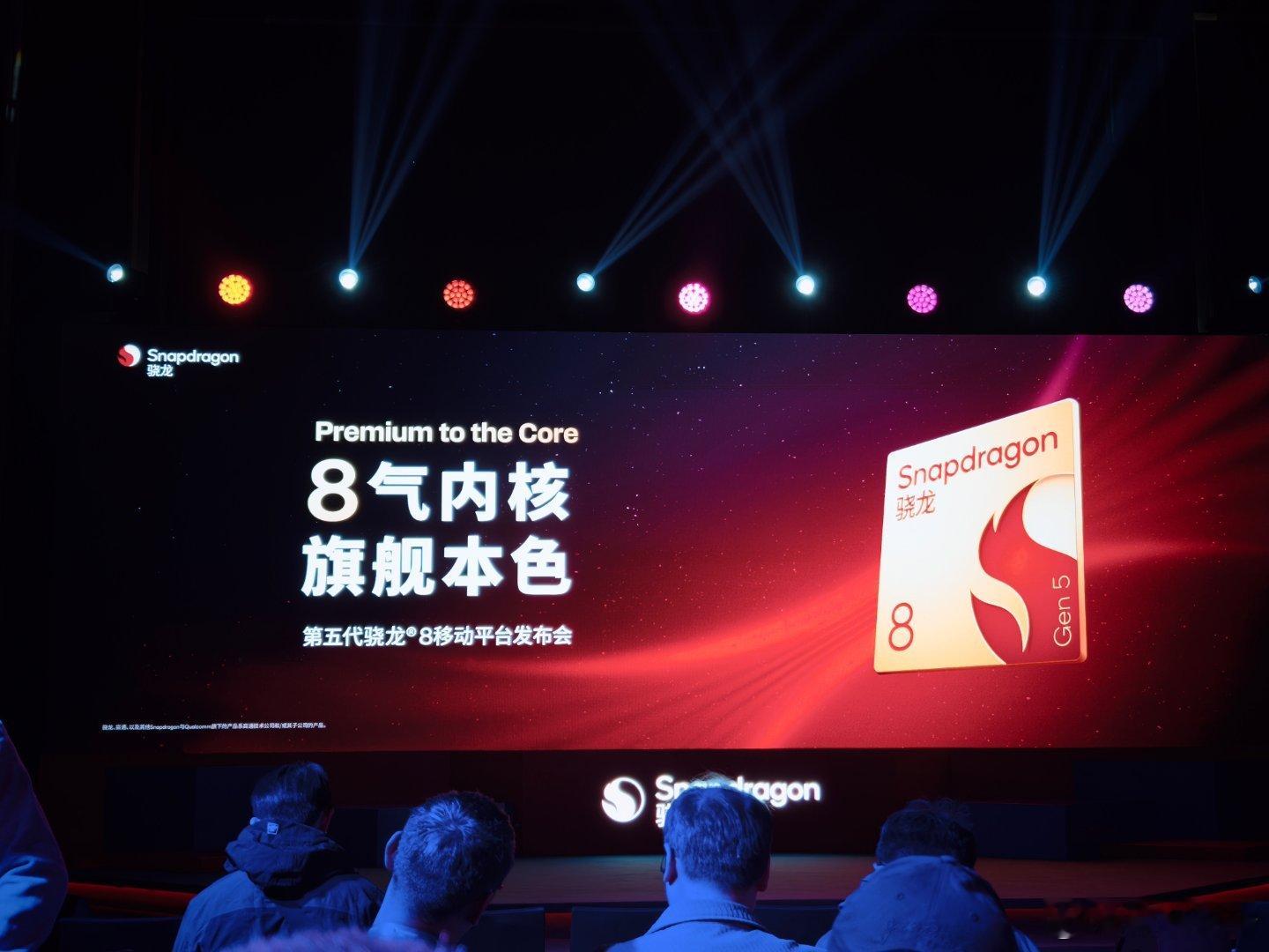 小 8 登场，图二伴手礼帽子给大伙评论区抽了。  抽奖详情