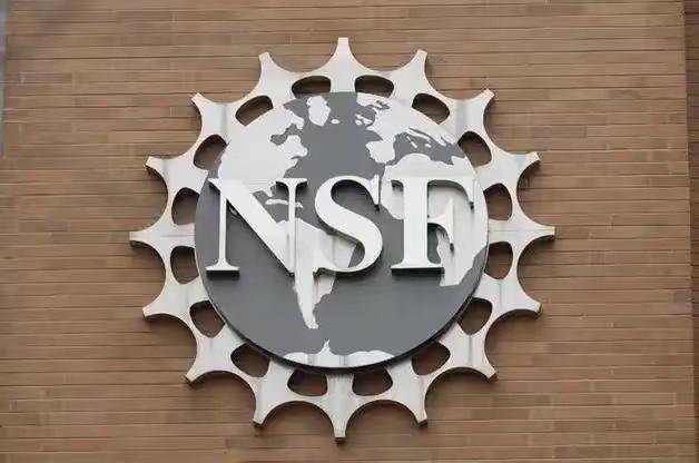 一个荒唐的禁令出台了。

美国国家科学基金会这几天放了个话，说自己出钱养的那些科