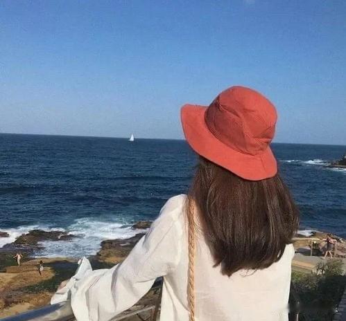 80后父母劝孩子不婚不育，其实是心死了！

现在大家总说00后不想结婚，90后不