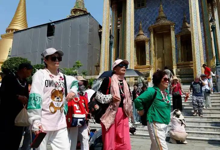 30多万泰国人涌入中国，却打着旅游的“幌子”，实则另有目的。原本以为这些泰国人是