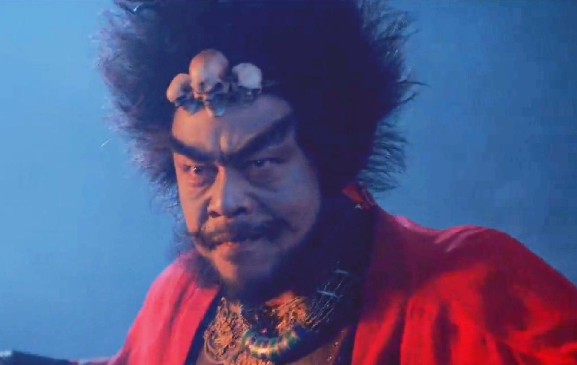 西域来的怪物，把卢凌风砍退了。
血刀客阿史那。
新一季的变数。
他的刀法不是中原