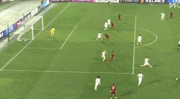 丢球太容易！成都蓉城被轻松破门，神户胜利船1比0。
比赛前18分钟，可以说是成都