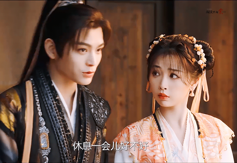 慕声偷懒撒娇时，自动触发“贴贴妙妙”技能[嘻嘻] #永夜星河# #虞书欣丁禹兮穿