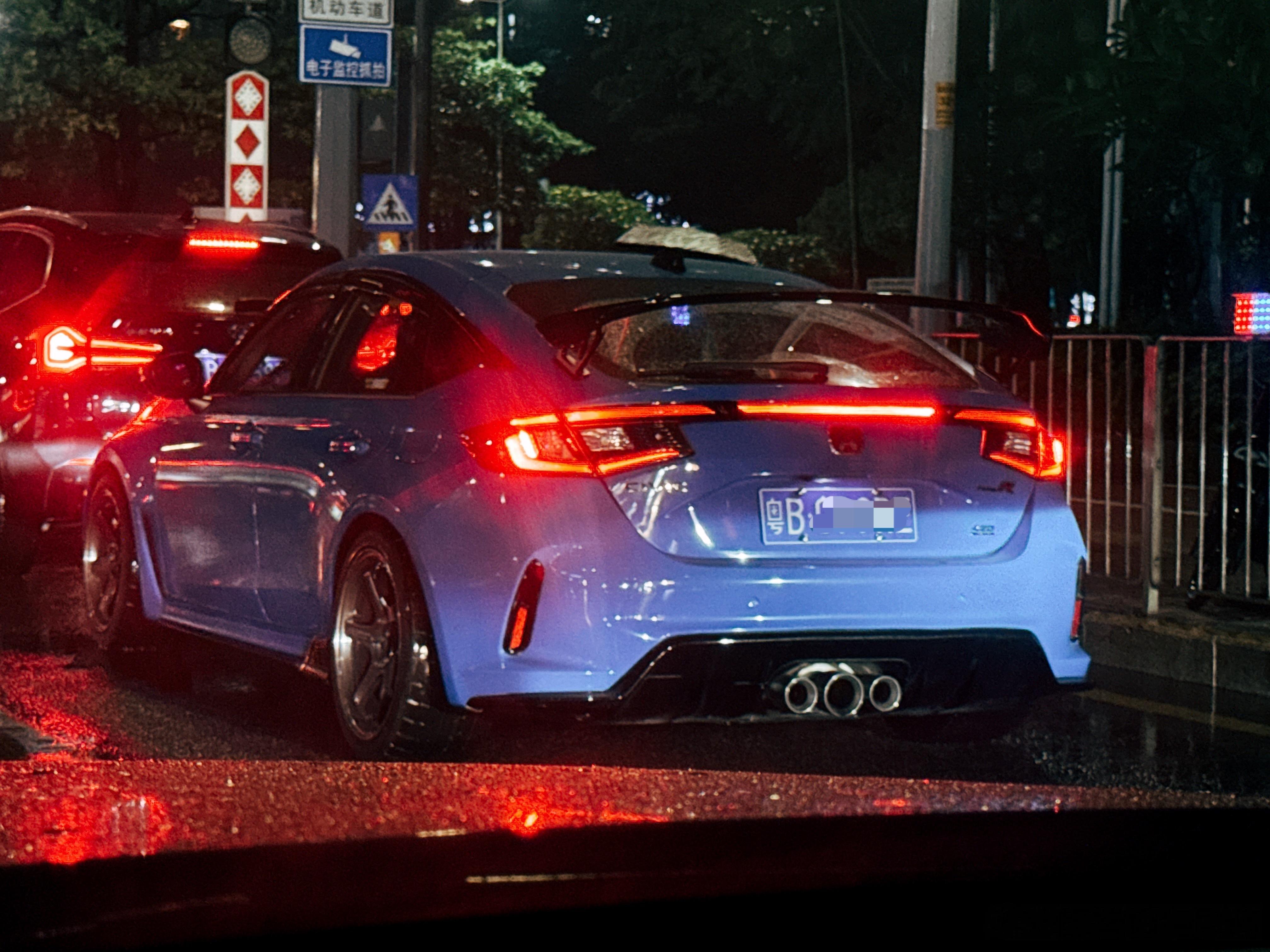 本田 FL5 Type R和丰田 BRZ 2.4你们怎么选？大v聊车 ​​​