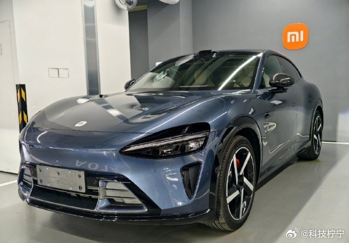 探索未知，小米YU7 Max带你开启智能出行新篇章。每一次启程，都是一次科技与速