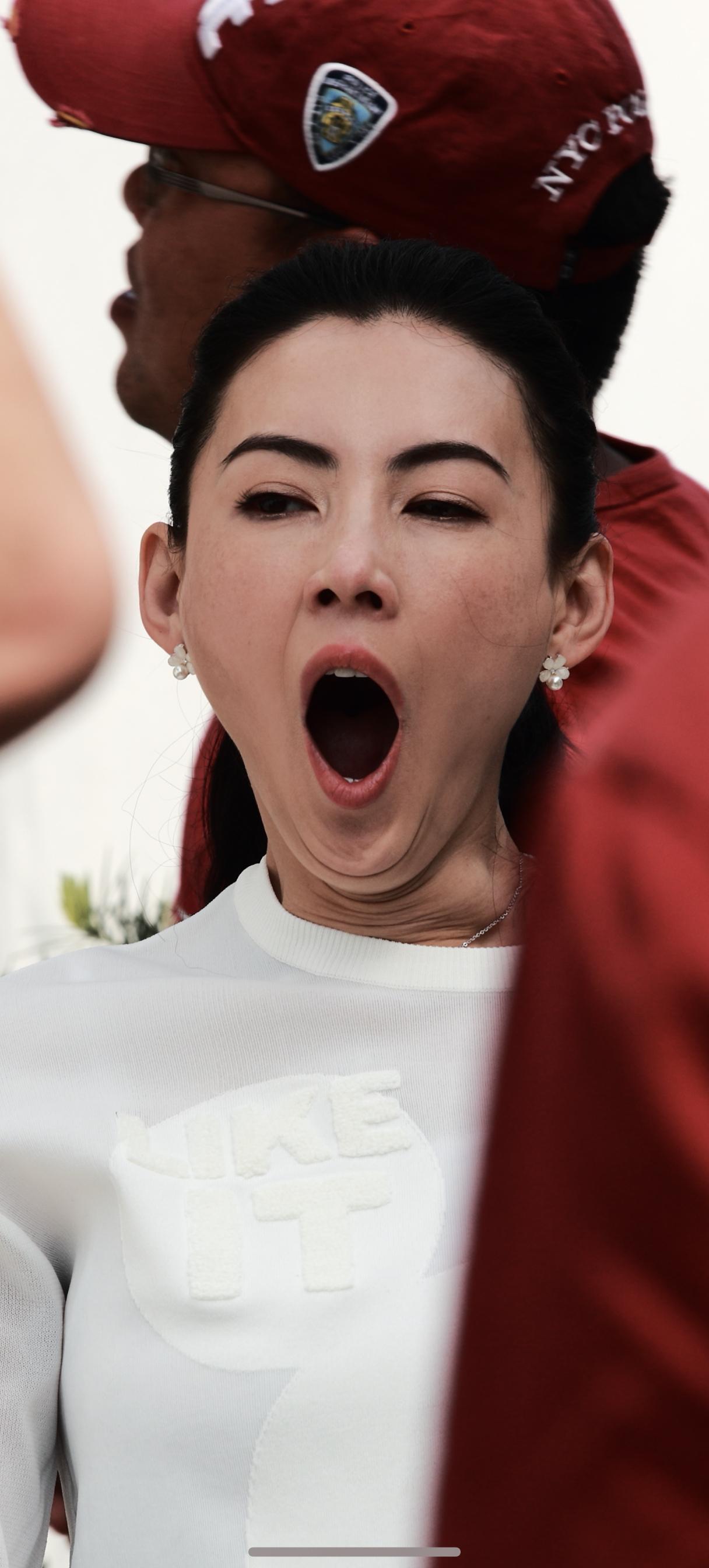 女星谁最耀眼张柏芝剧照！柏芝姐姐的演技，永远的神！看完那套图片之后对其它的图片都