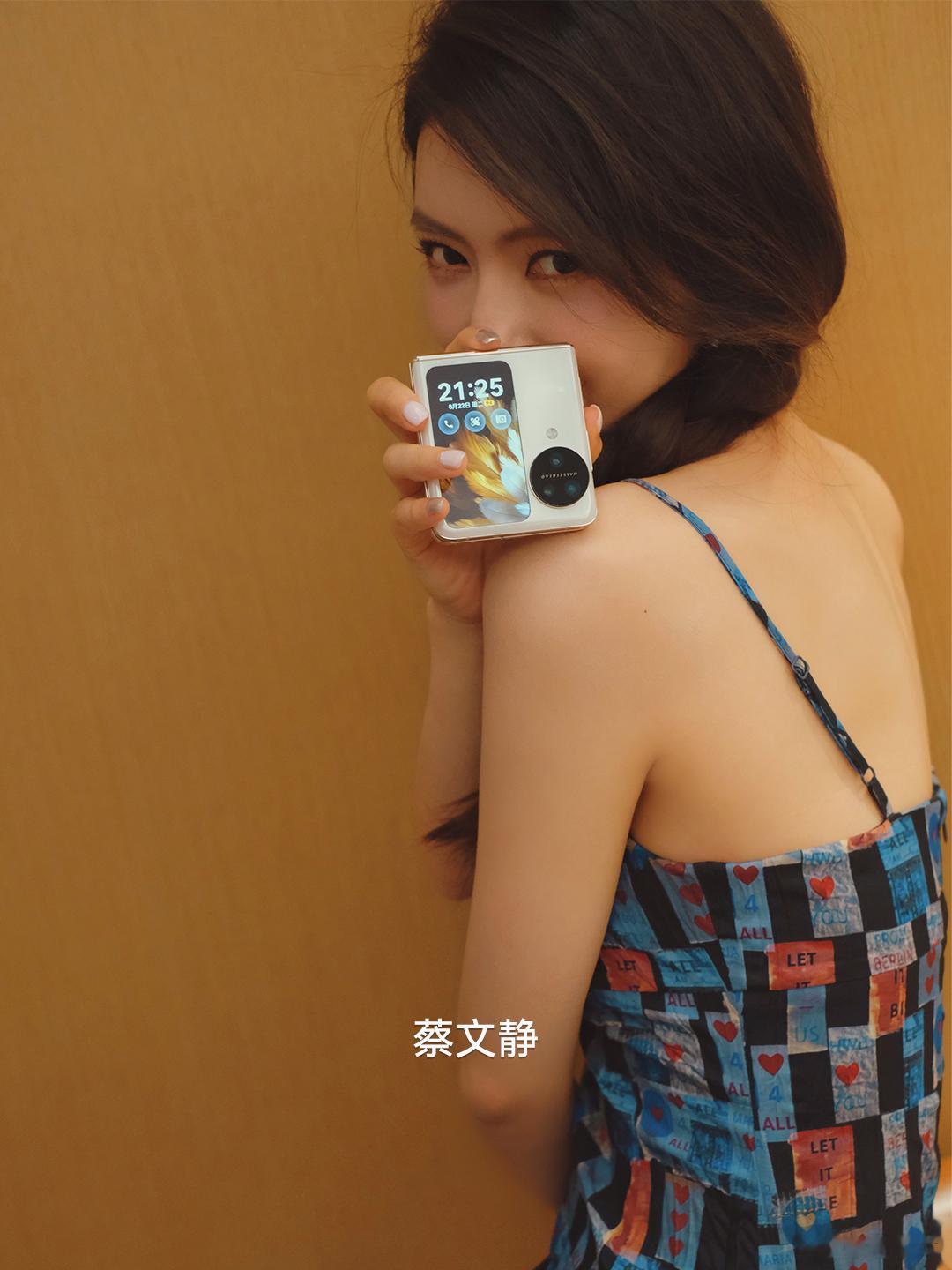今天Find N3 Flip小折叠屏开售了，销量也非常好，吉克隽逸、孟佳、张楠等